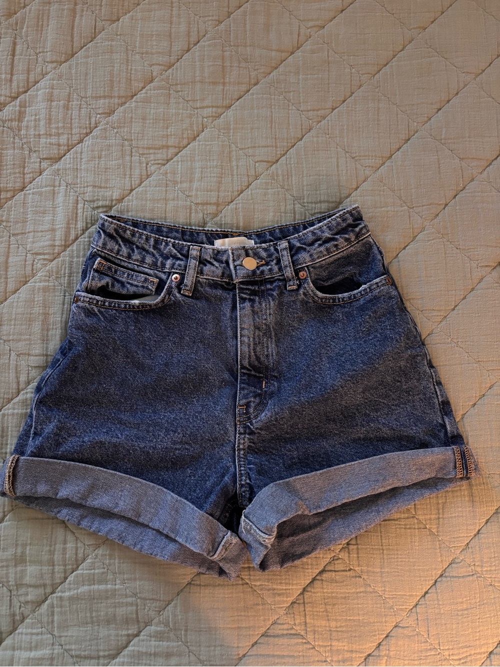 H&M High-Waisted Dark Blue Denim Shorts